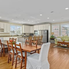 Golf Group Retreat | Sleeps 20, Pool, Beach Close