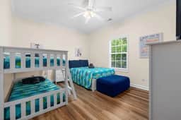 Amazing Pet-friendly Home- Heated pool, Hot Tub and Golf Cart