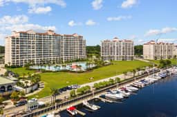 Golf, Shop, Fish Barefoot Resort- Stunning view, Pool & Hot Tub