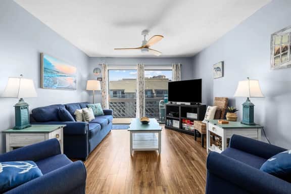 Golf! Ocean Views, Beachy Condo, Pools/Hot Tub- Shore Dr