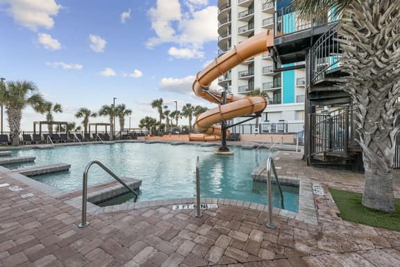 Year Round fun! 12th Floor Caribbean Resort-Pools, Hot Tub, Lazy River